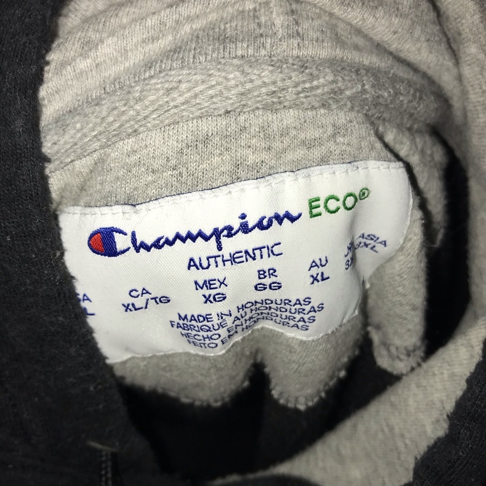 Men’s champion sweatshirt